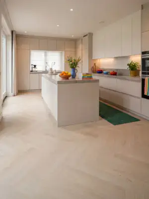 Essence Dryback Visgraat 7010 1